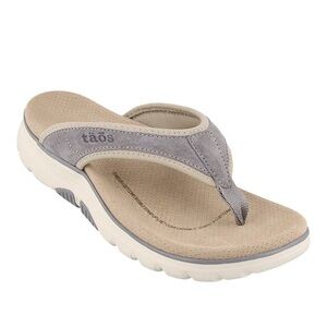Taos Footwear Gray and Beige Sandals